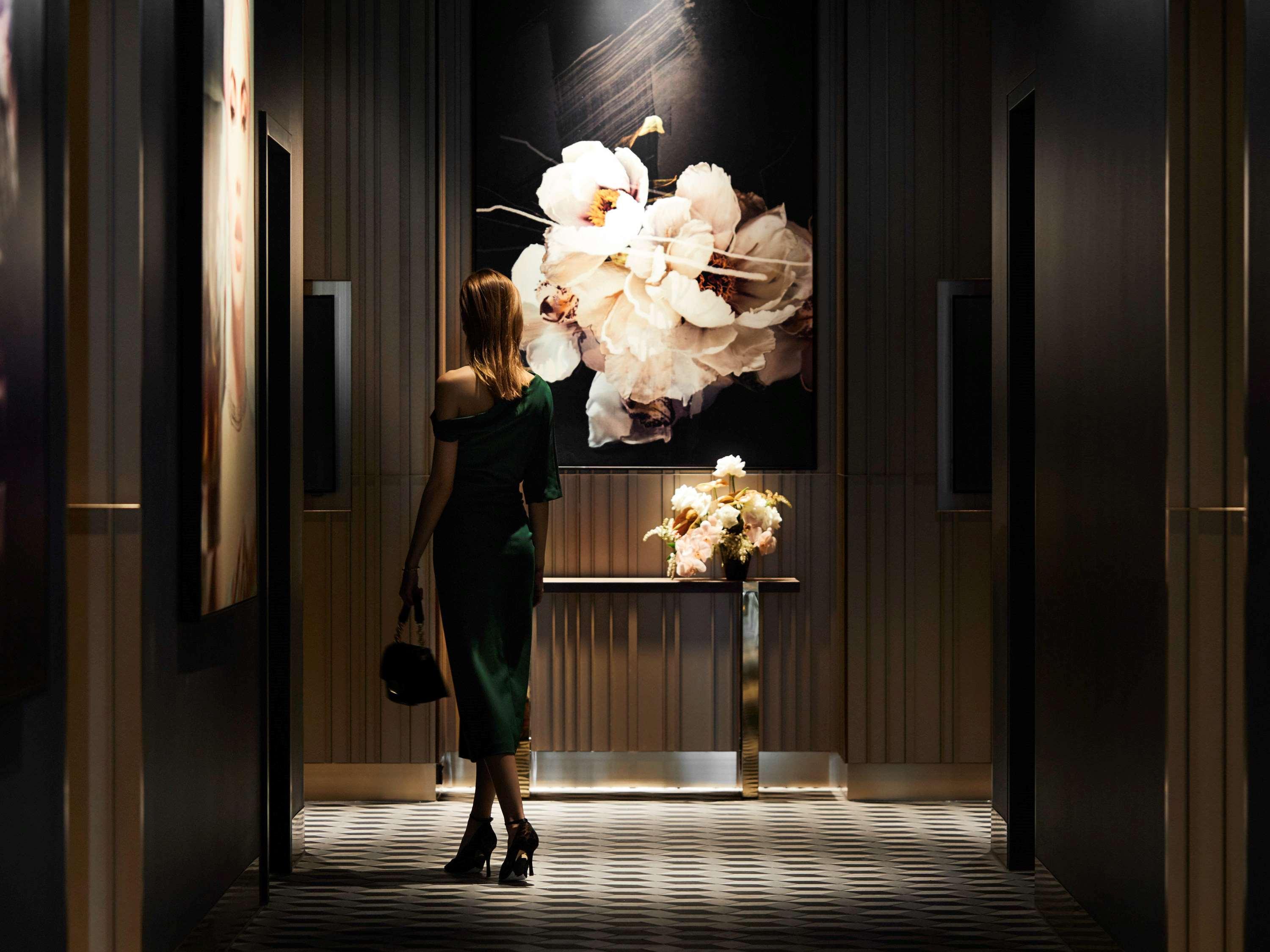 Hotel Chadstone Melbourne Mgallery Collection Екстериор снимка The lobby of the Ritz-Carlton, Melbourne