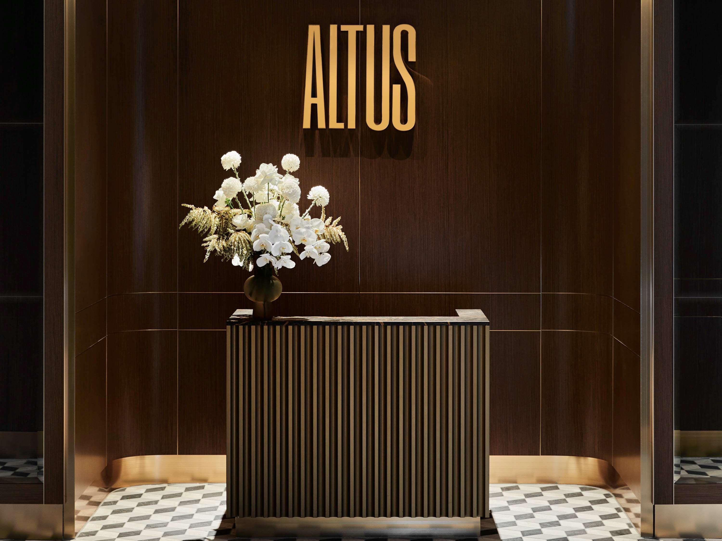 Hotel Chadstone Melbourne Mgallery Collection Екстериор снимка Altus reception desk